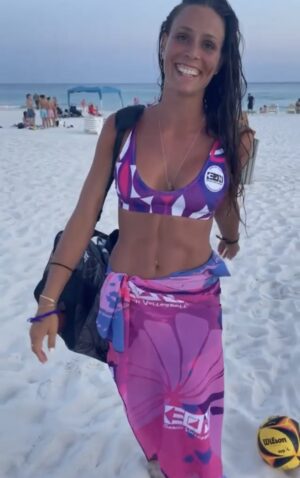 Keoni Pink Palms Sarong